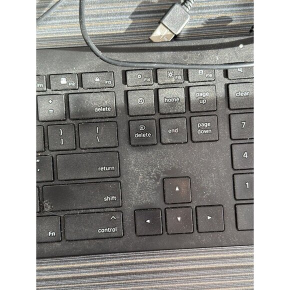 Macally USB Wired Keyboard Plug and Play Ergonomic USB - Picture 3 of 7